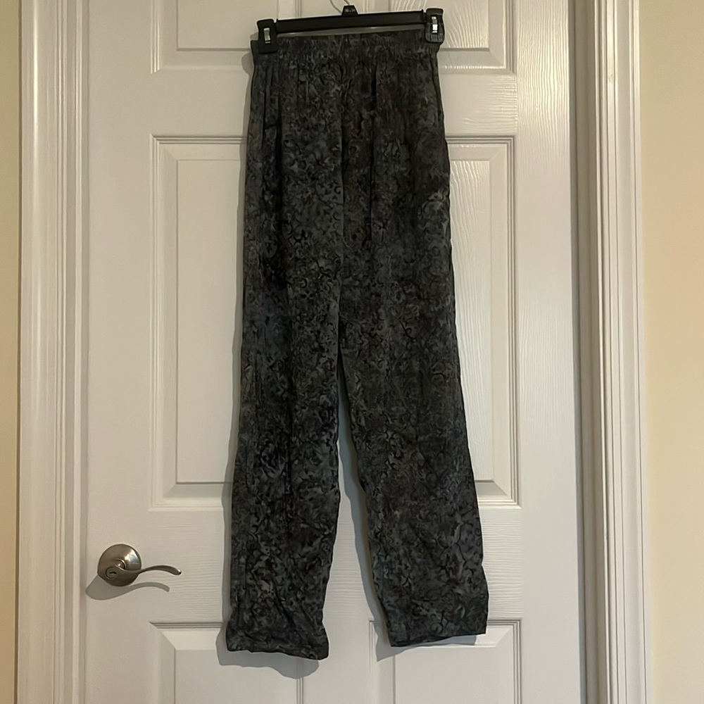 High waisted pants